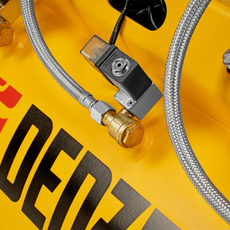 Поршневой компрессор  DLS 2250/100